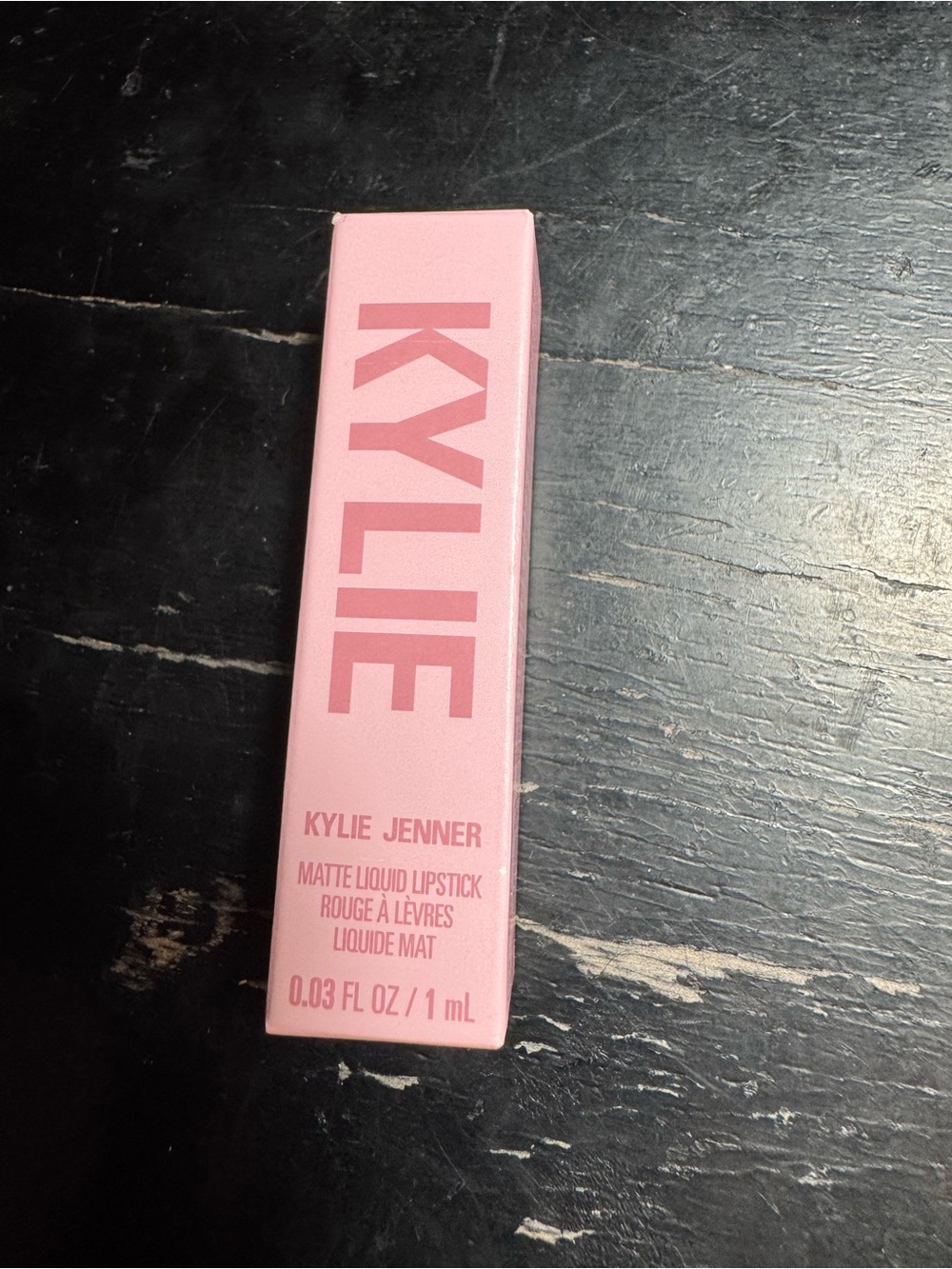 Kylie Cosmetics Matte Liquid Lipstick - Soft Pink